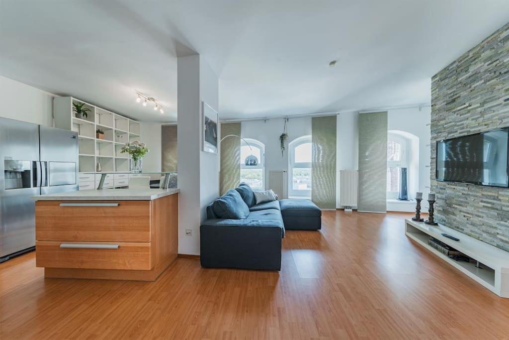 Spektakulaeres Apartment ✩ 7. Stock ✩ Kostenlose Parkgarage فيينا المظهر الخارجي الصورة