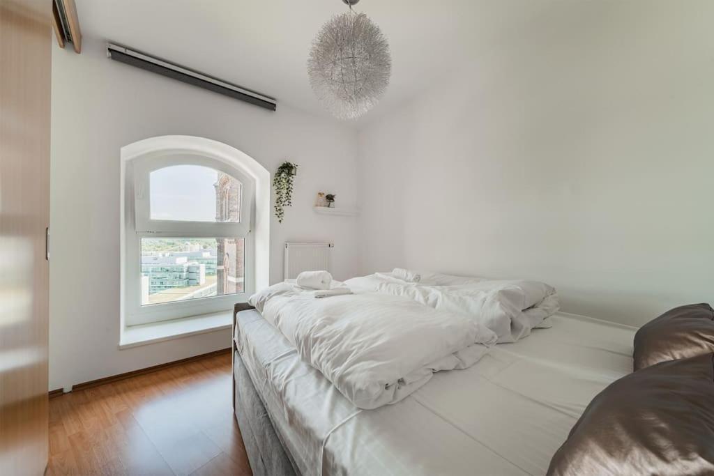 Spektakulaeres Apartment ✩ 7. Stock ✩ Kostenlose Parkgarage فيينا المظهر الخارجي الصورة